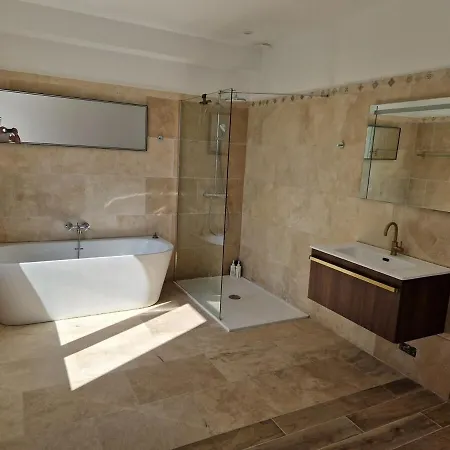 Spacieux T3 Neuf アパート