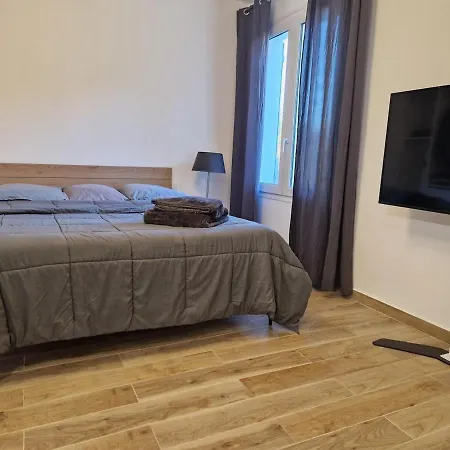 Spacieux T3 Neuf Cassis